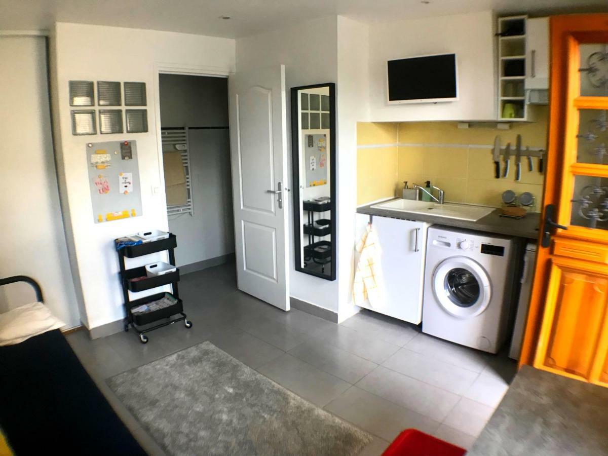 Studio Calme Proche Paris Avec Terrasse Privative Et Jacuzzi En Option باليزو المظهر الخارجي الصورة